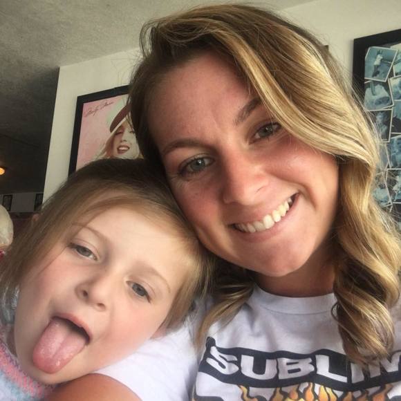 Meet your Posher, Aarika - Picture 1 of 1